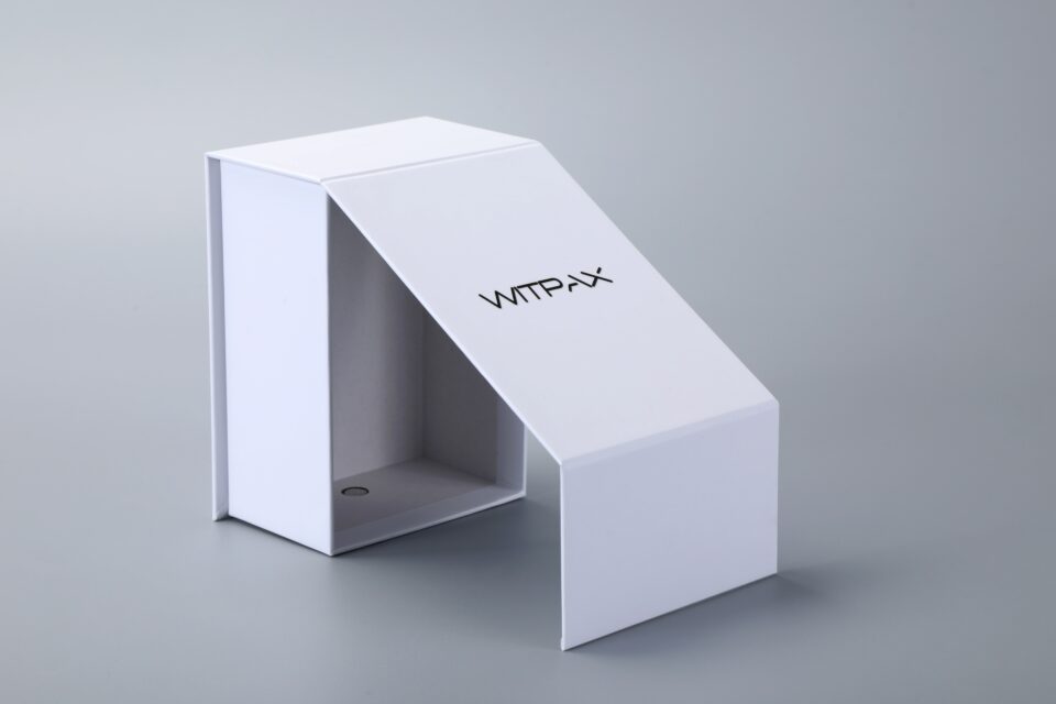 Magnetic closure boxes type 4