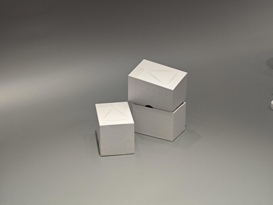 custom lift-off lid hearing aid box