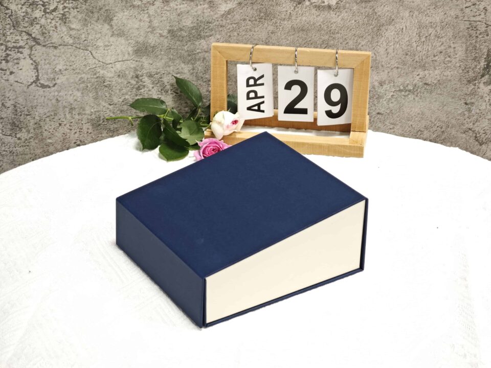 custom shaped collapsible rigid box